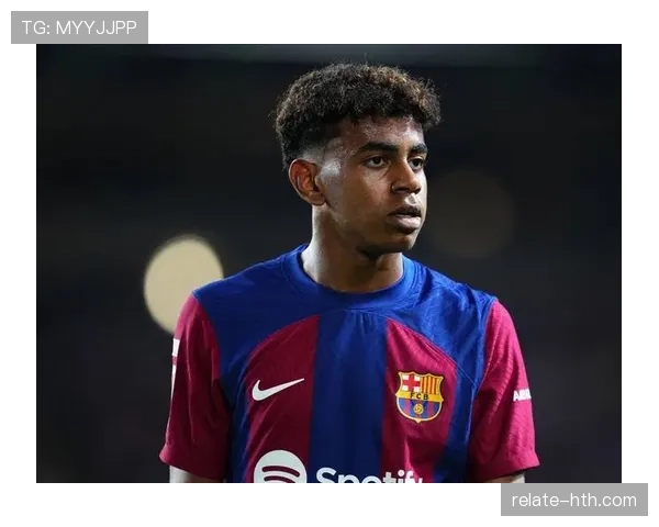 足球新星闪耀赛场:年轻才俊崛起,未来巨星引热议