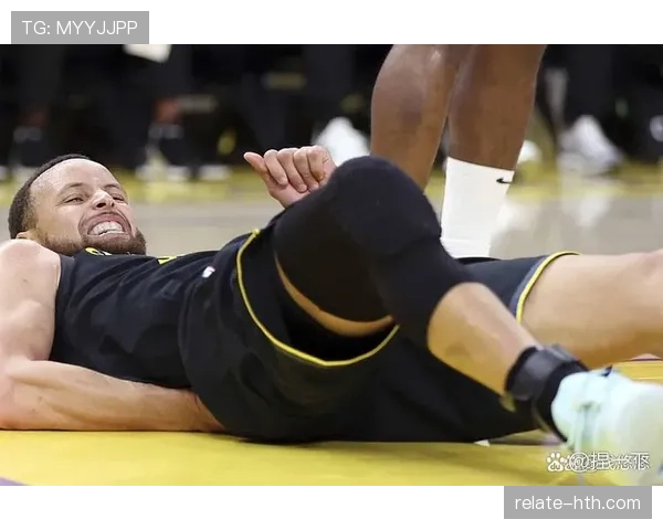 比赛中球员受伤倒地，裁判为何有时不停止比赛？