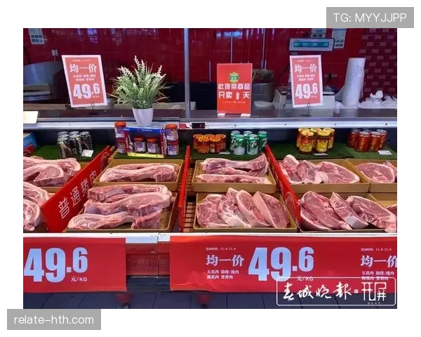 卡瓦尼训练完直接去超市买打折牛排，这自律老哥连肉都挑最便宜的练？