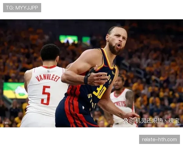 库里家冰箱里塞满有机蔬菜，训练完喝的蛋白粉比我的日薪还贵